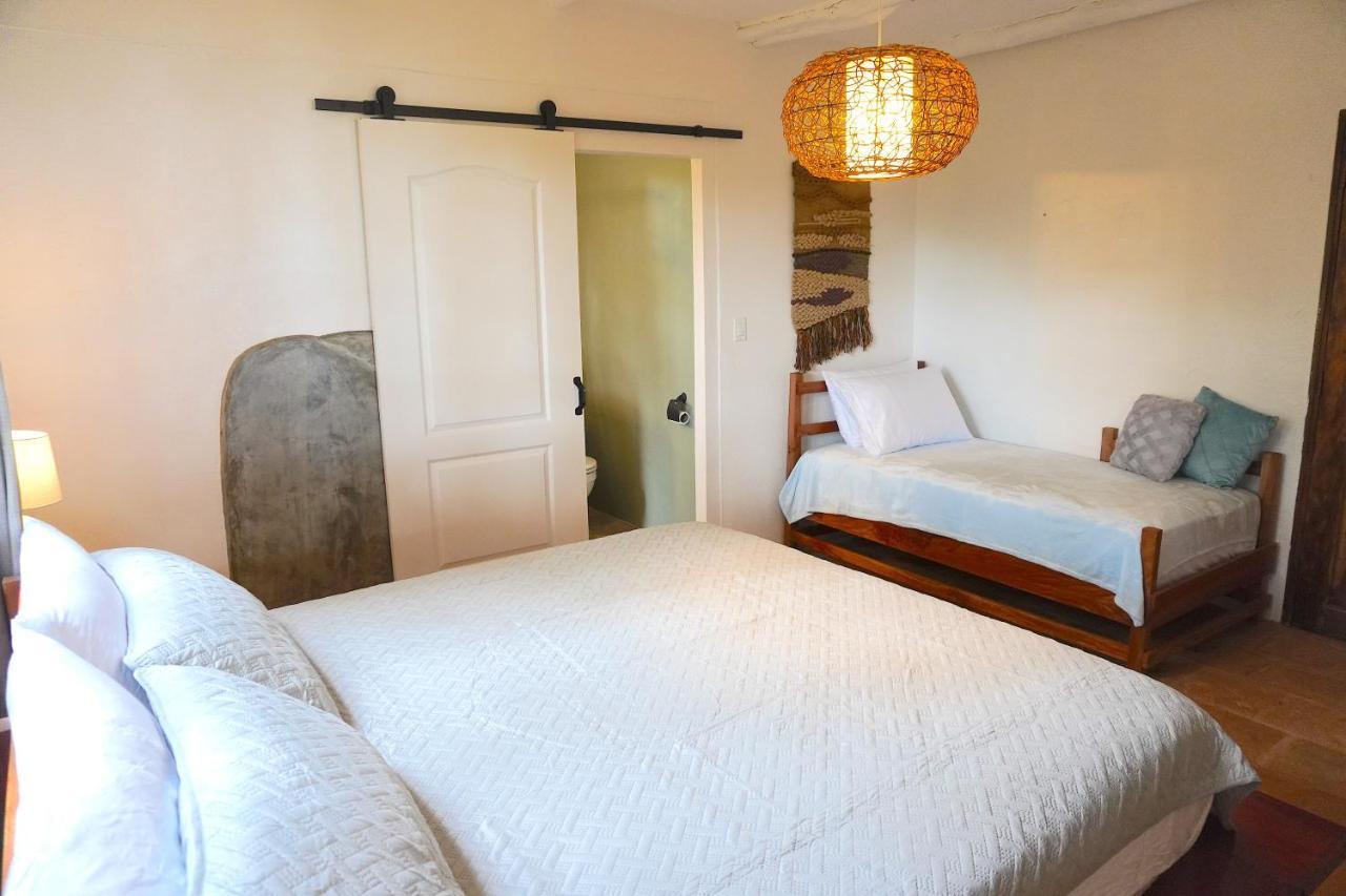 Venao Surf Lodge Playa Venao Ngoại thất bức ảnh