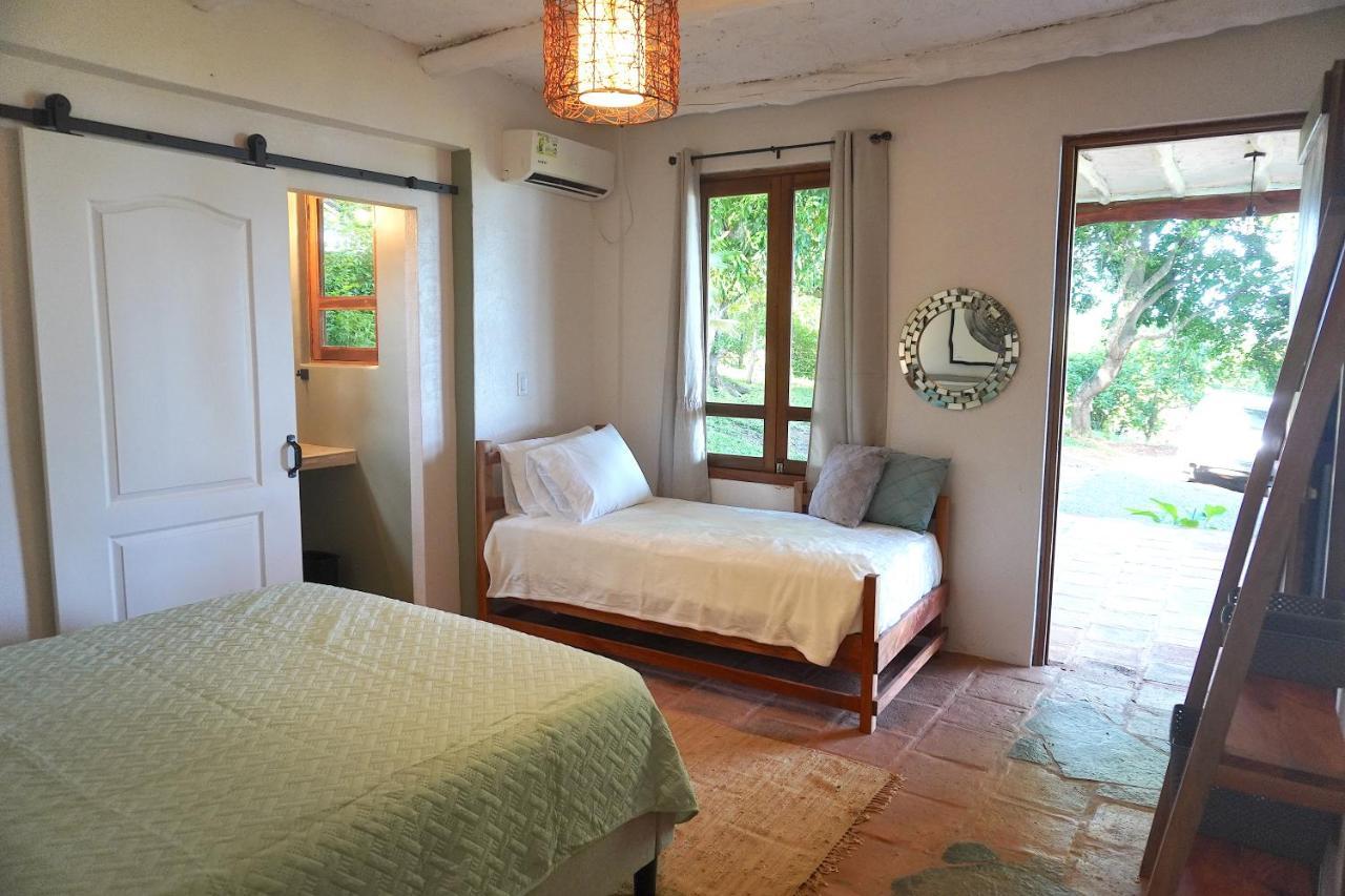 Venao Surf Lodge Playa Venao Ngoại thất bức ảnh