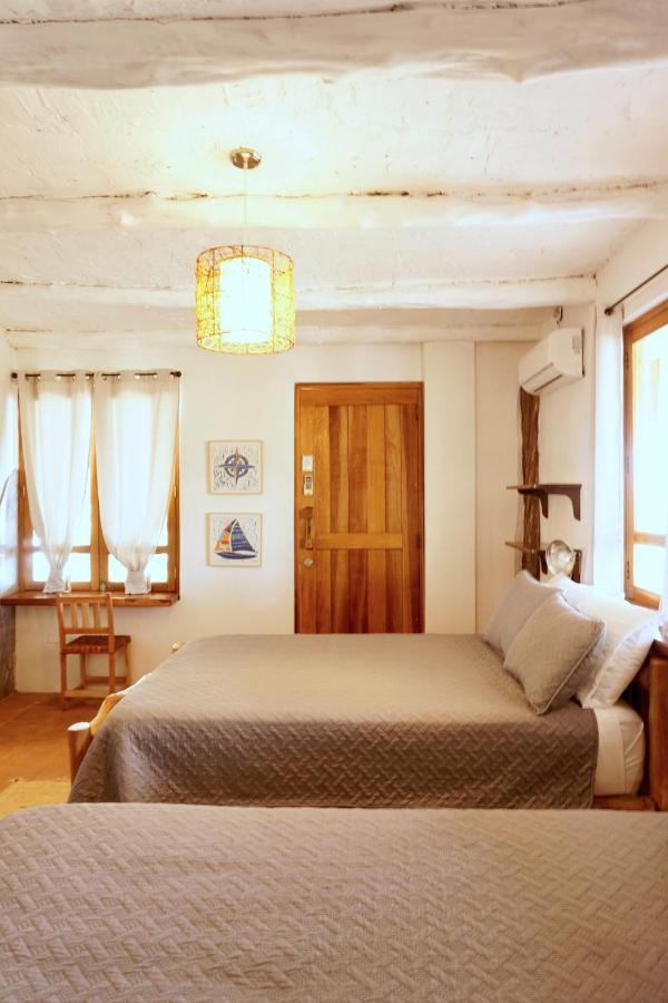 Venao Surf Lodge Playa Venao Ngoại thất bức ảnh