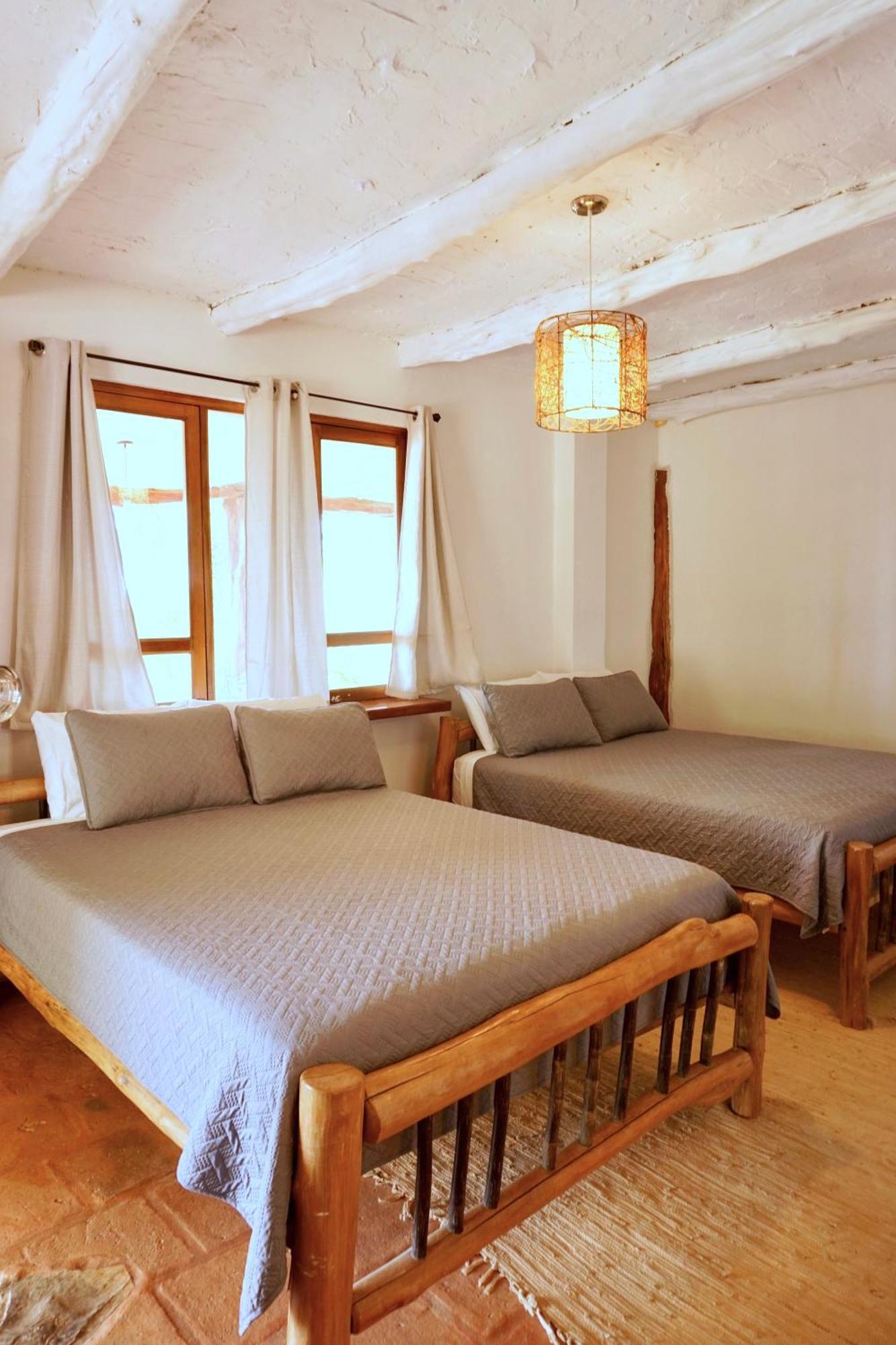 Venao Surf Lodge Playa Venao Ngoại thất bức ảnh