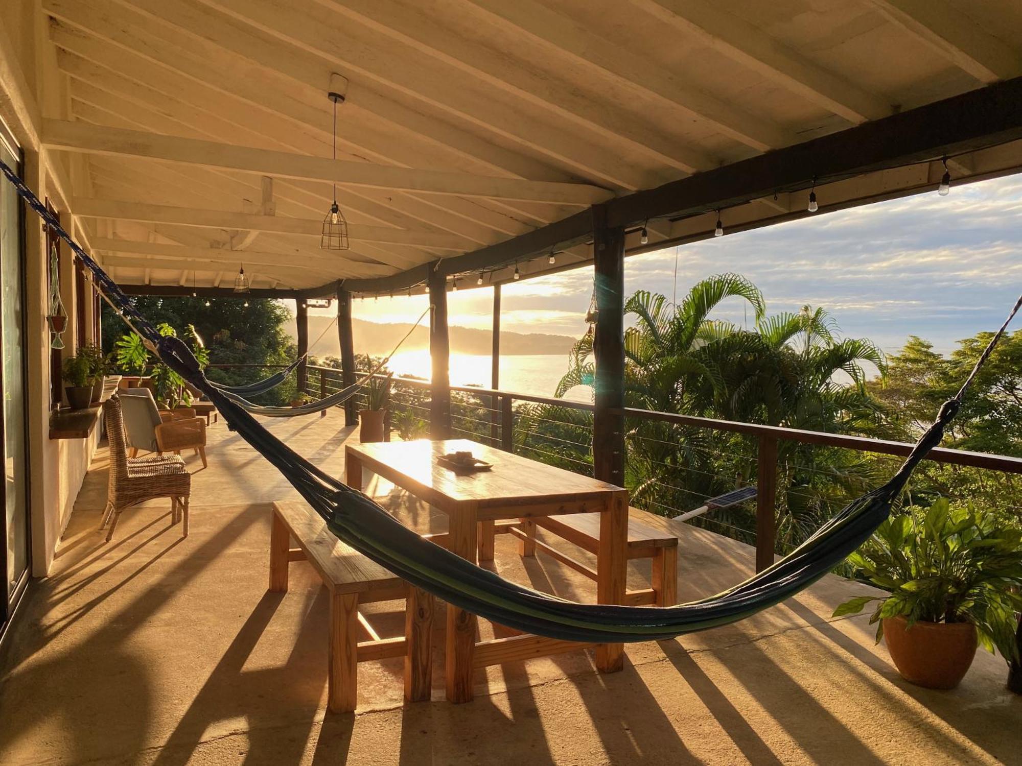 Venao Surf Lodge Playa Venao Ngoại thất bức ảnh