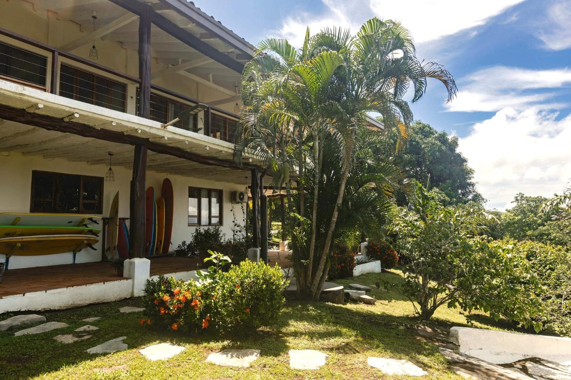 Venao Surf Lodge Playa Venao Ngoại thất bức ảnh